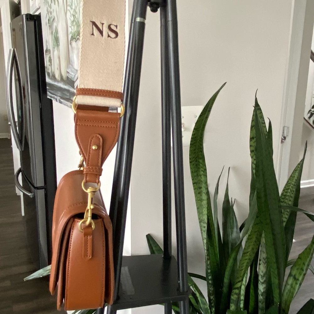 NWT Zara Tan Crossbody Saddle Bag with Dust Bag - Picture 2 of 7
